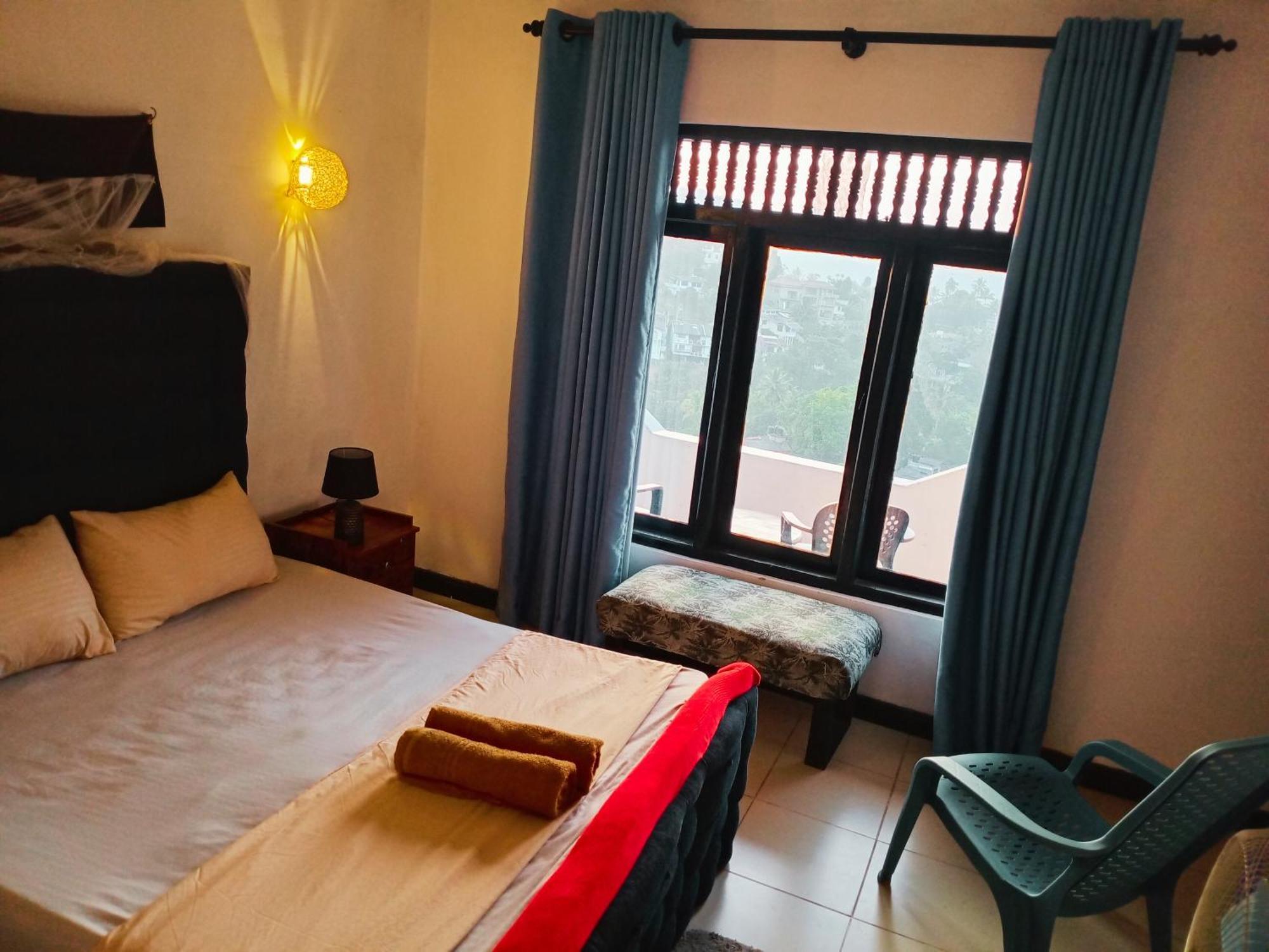 Villa Cloud Nine à Kandy Extérieur photo